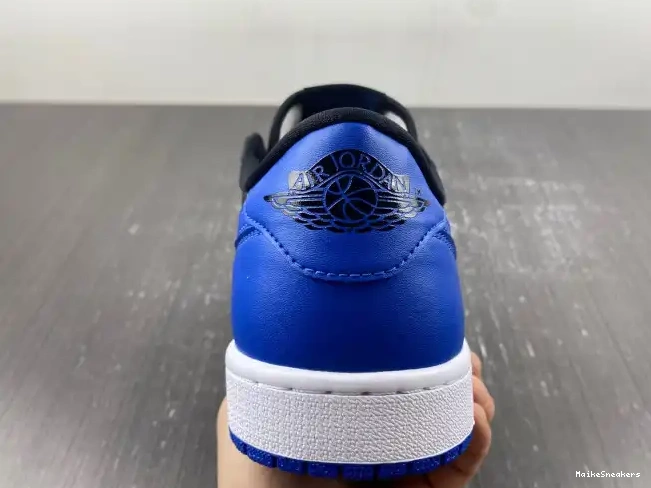MaikeSneakers 705329-004 Royal (2015) Jordan Retro Low 1 0510